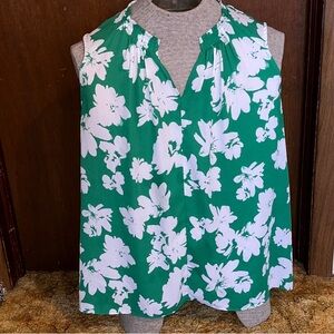 Simply Vera Vera Wang Green Floral Sleeveless Blouse